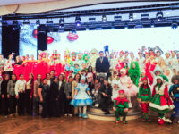 Президенттің атынан Жаңа жылдық шырша: «Ғажайыпқа толы Жаңа жыл!»